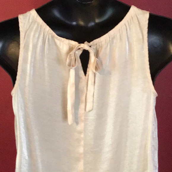 ANN TAYLOR LOFT TOP SIZE M - Picture 4 of 4